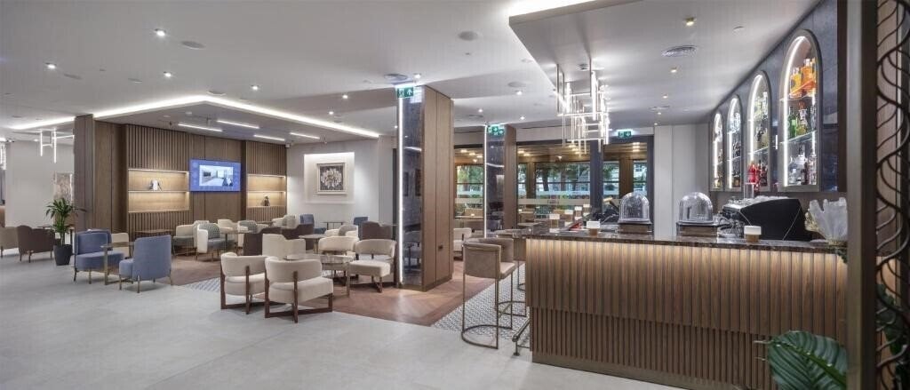 Фотография Doubletree by Hilton Plovdiv Center 4*