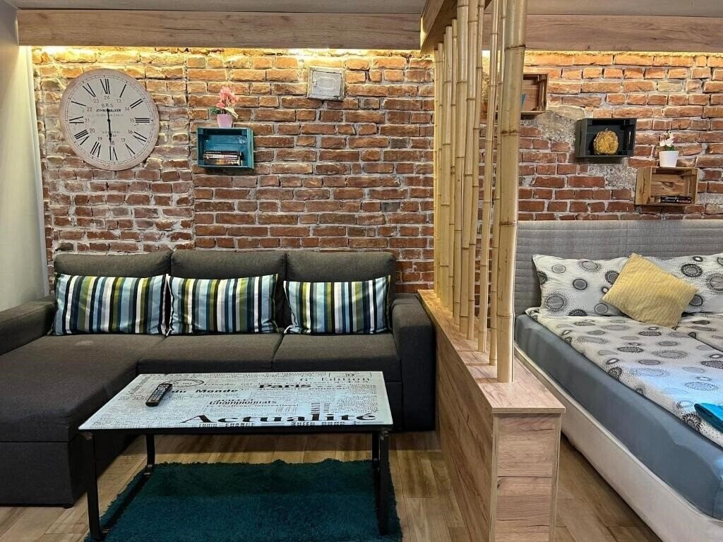 Готель City Garden Studio 2*