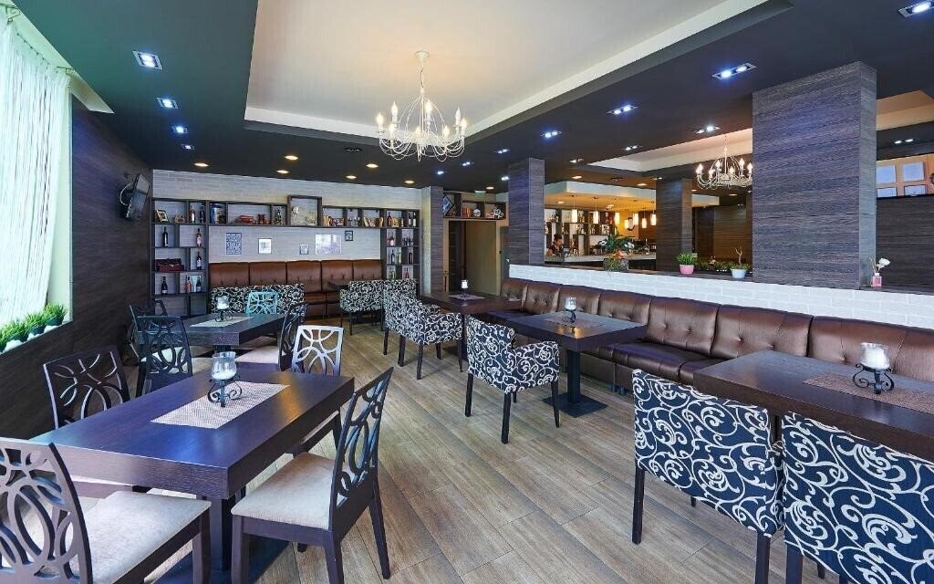 Фото Central Plaza 3*