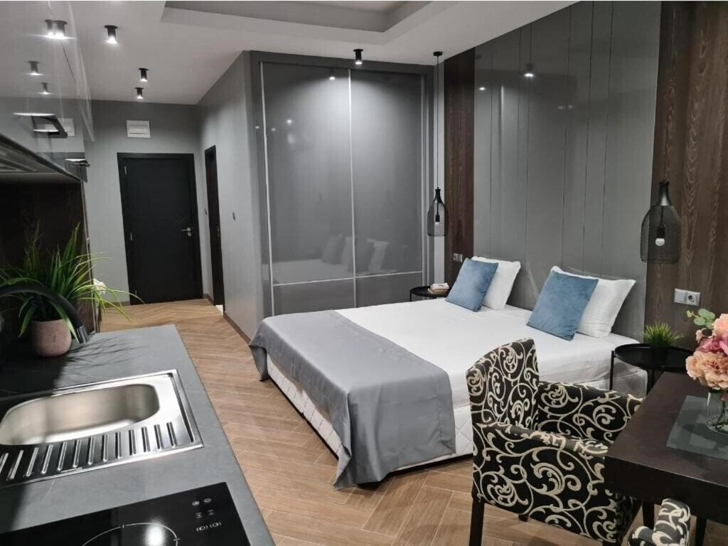 Картинка Central Plaza 3*