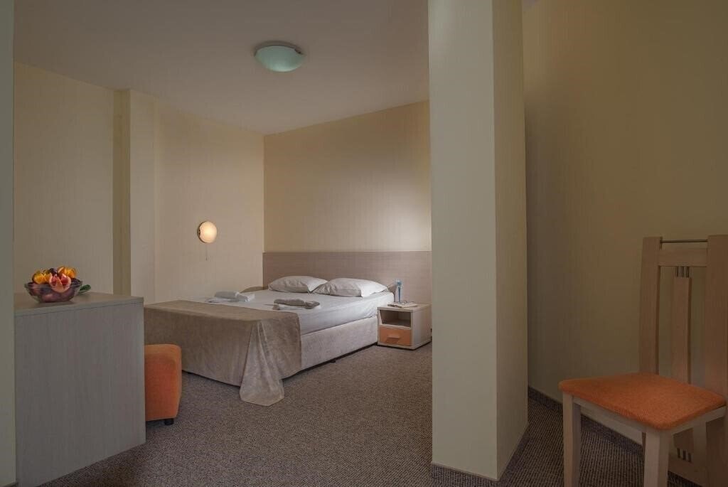 Готель Prestige City II Aparthotel & SPA 3*