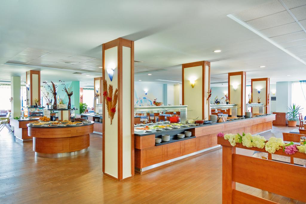 Картинка Perla Beach Club (ex. Perla Beach I & II, Perla Beach Resort) 4*