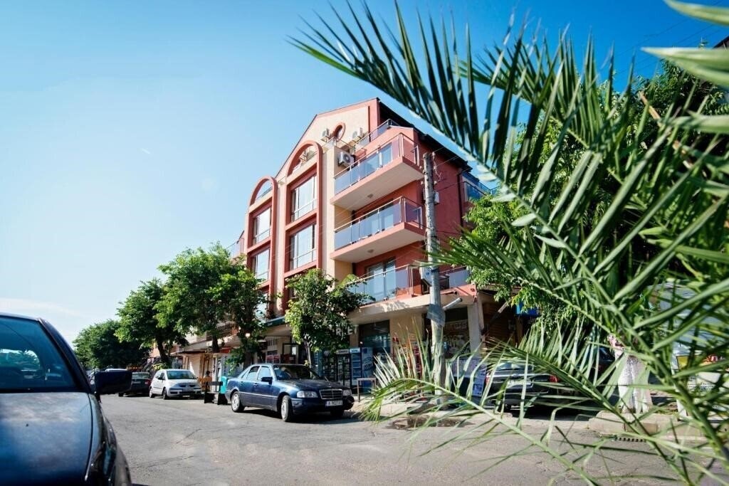 Отель Apart Hotel Prima Vera 2 2*