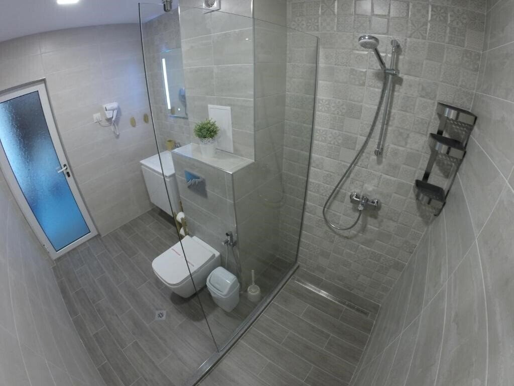 Фотографія Lotos Kiten 3*