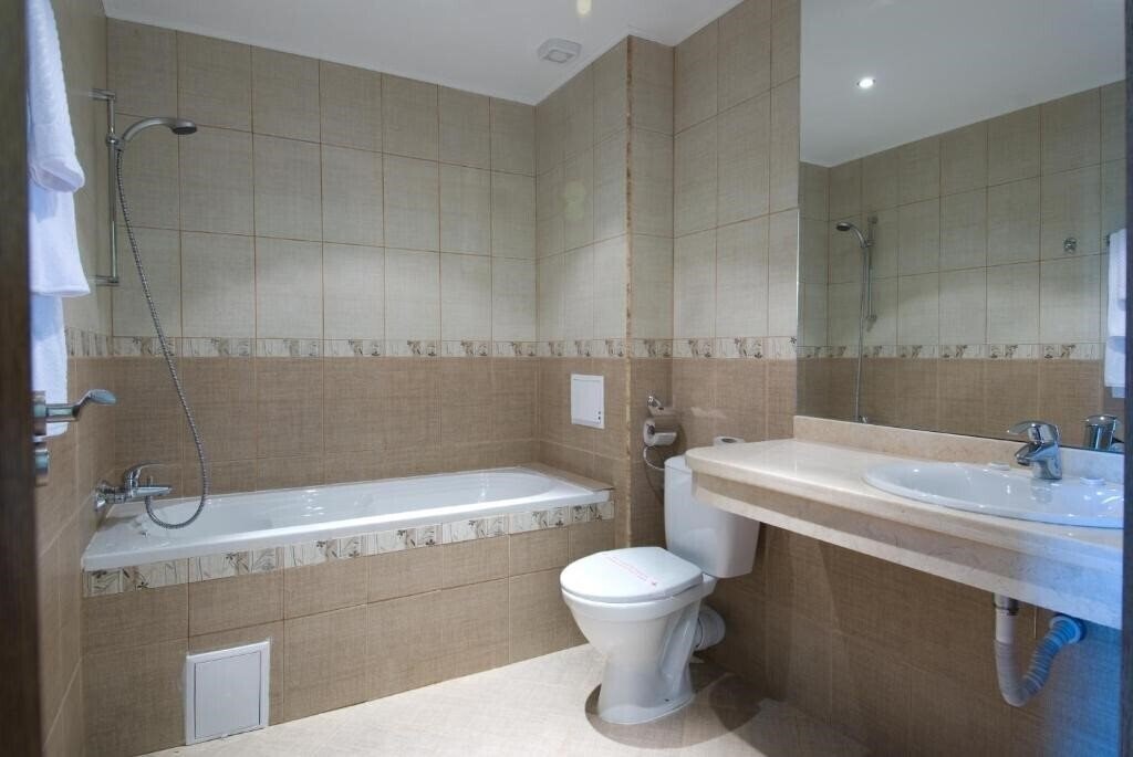 Фото Perla Sun Park & ​​SPA 4*