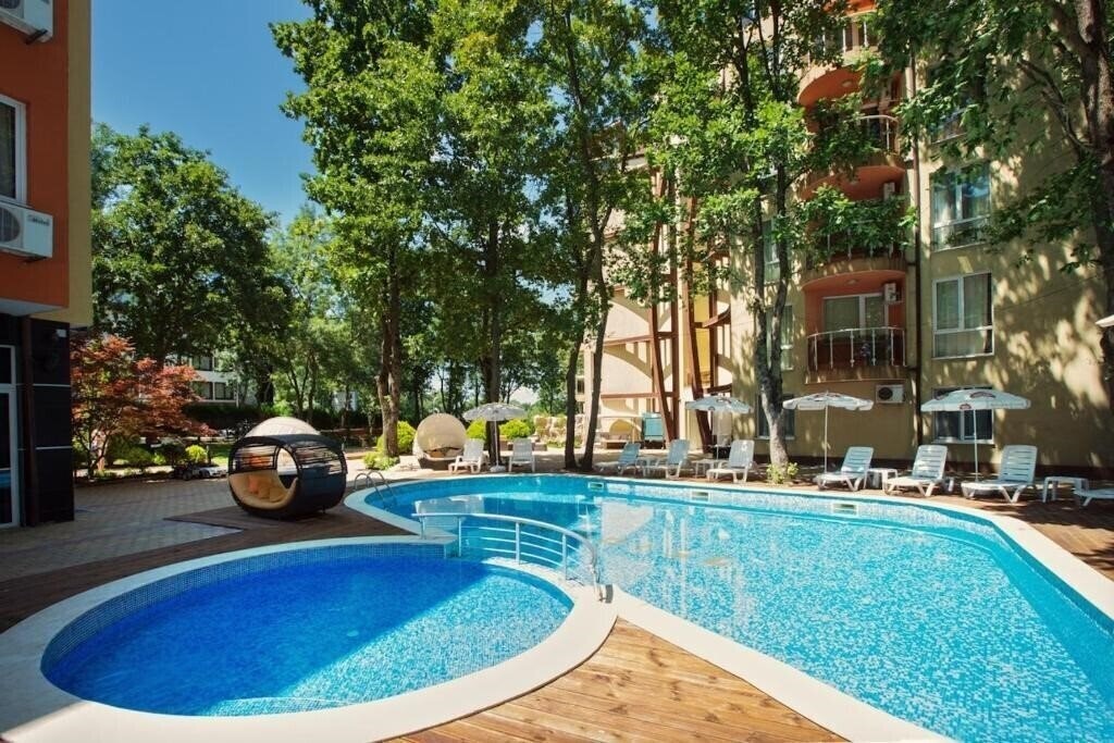 Готель Sunrise Hotel (ex. Sunrise Primorsko) 4*