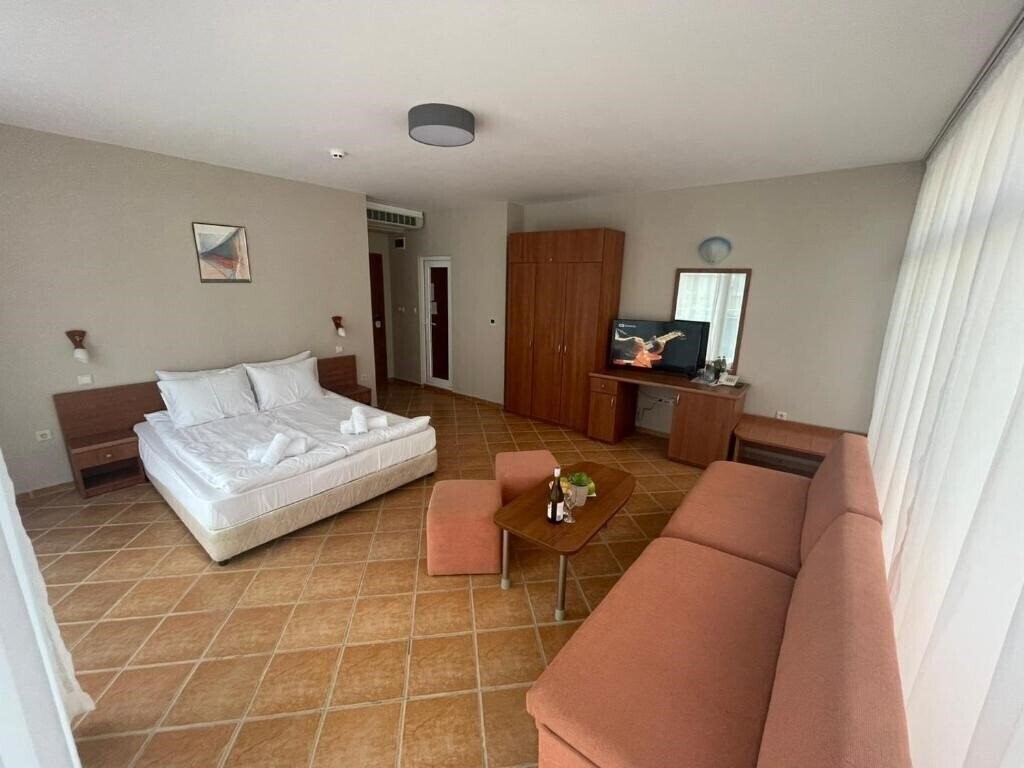 Фото Eco Palace 3*