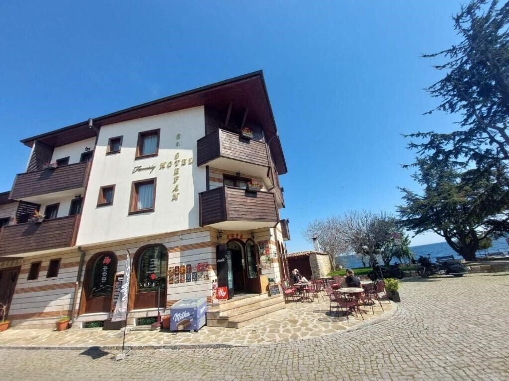 Готель St. Stefan 3*