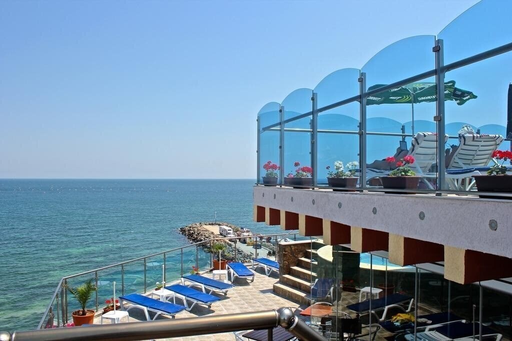 Зображення Biju 3*