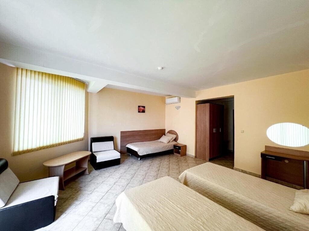 Готель Kristal Rvd 3*