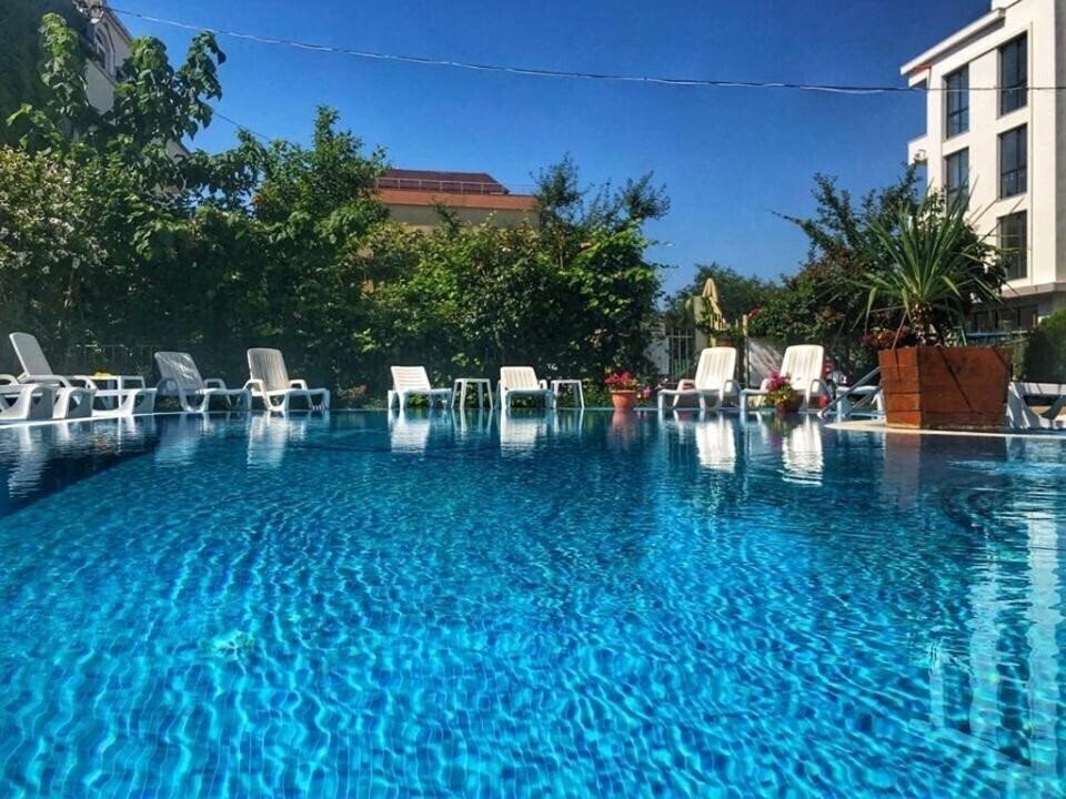 Готель Crystal 3*