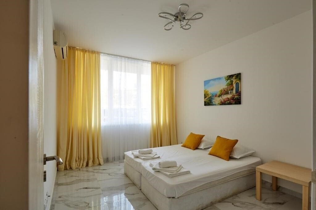 Зображення Luxury First Line Apartment With Pool by The Sea 3*