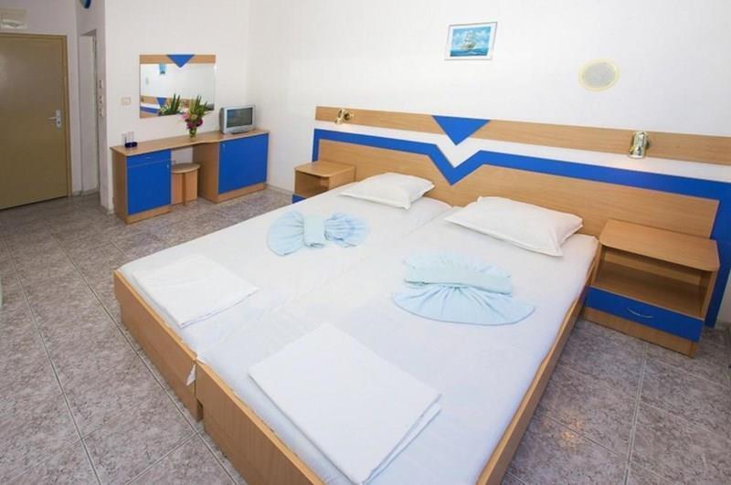 Зображення Elvira 2*