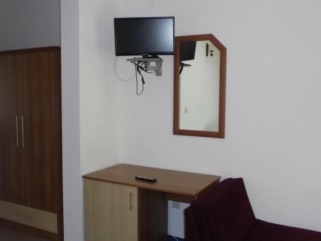 Фотография Perla Family Hotel 2*