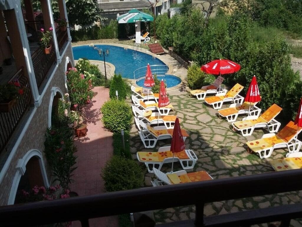 Изображение Perla Family Hotel 2*