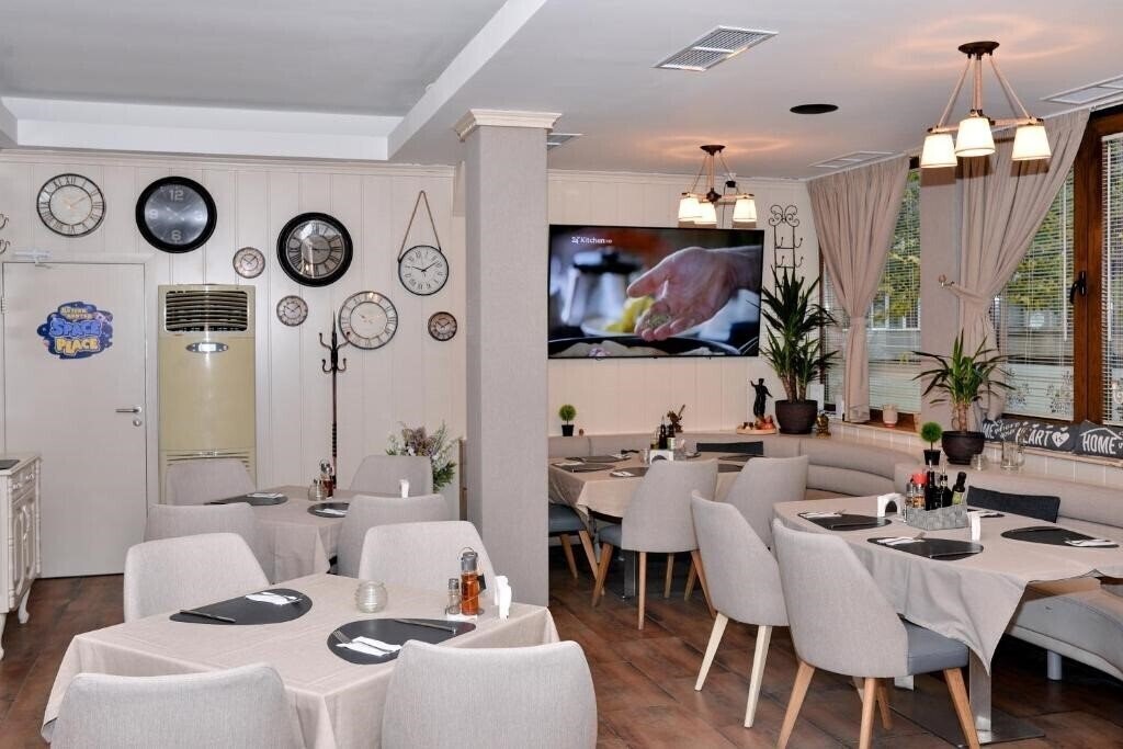 Изображение Hotel Cosmos 3*