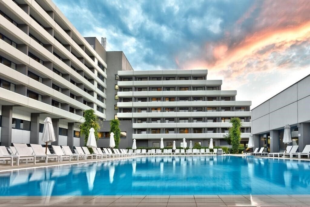 Фотография Interhotel Sandanski 4*