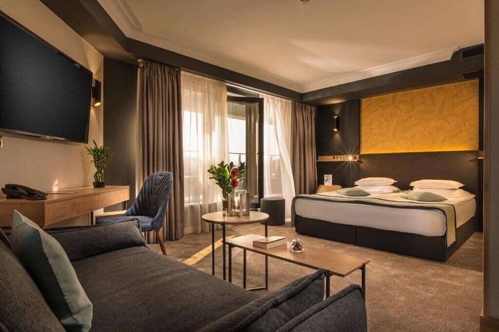 Фото Rosslyn Thracia Hotel Sofia 4*