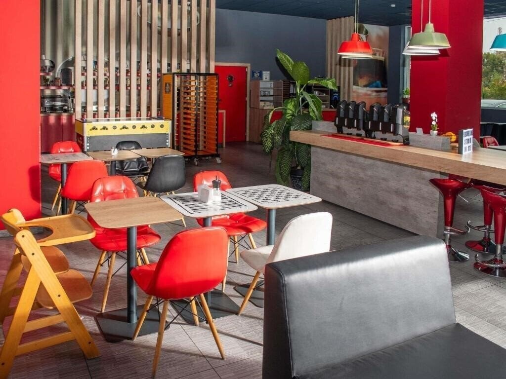 Зображення Ibis Sofia Airport Hotel 3*