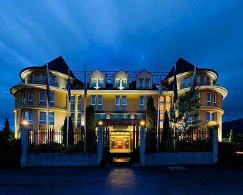 Готель Park Inn By Radisson Sofia 4*