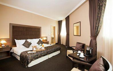 Отель Best Western Hotel Expo 4*