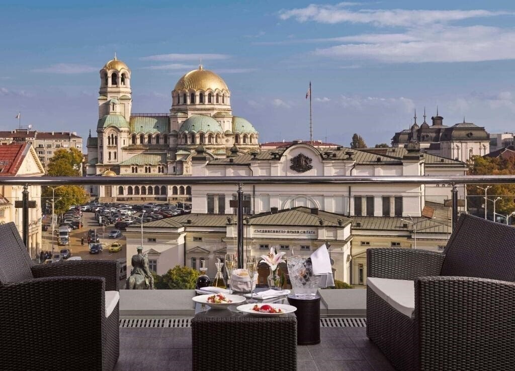 Готель Intercontinental Sofia 5*