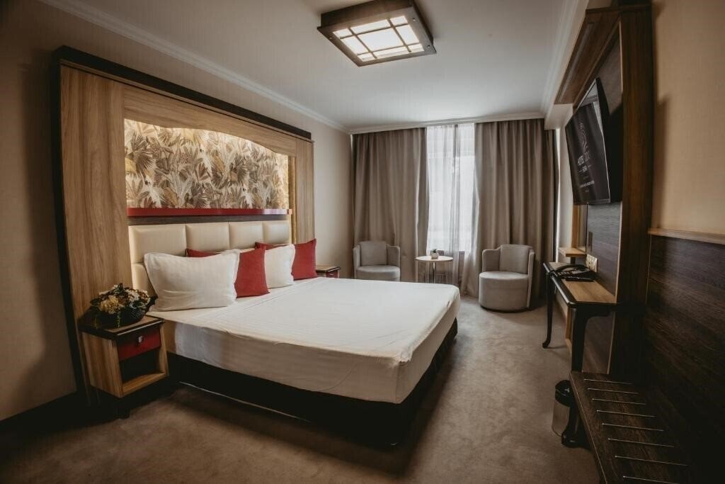 Фото Hotel Zoo Sofia 4*