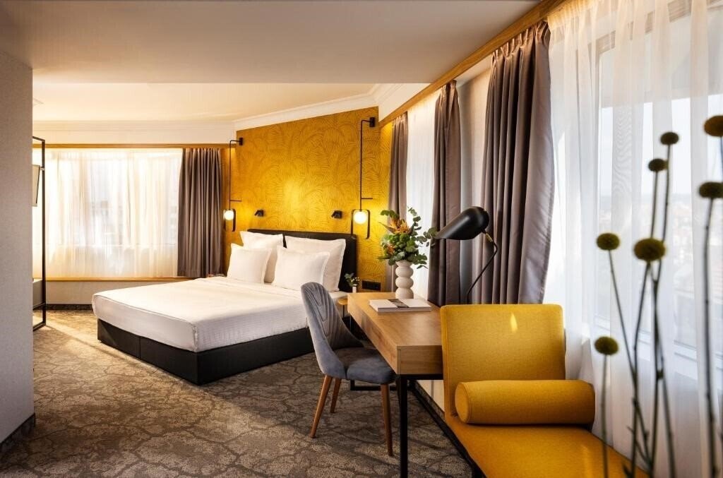 Отель Rosslyn Thracia Hotel 4*
