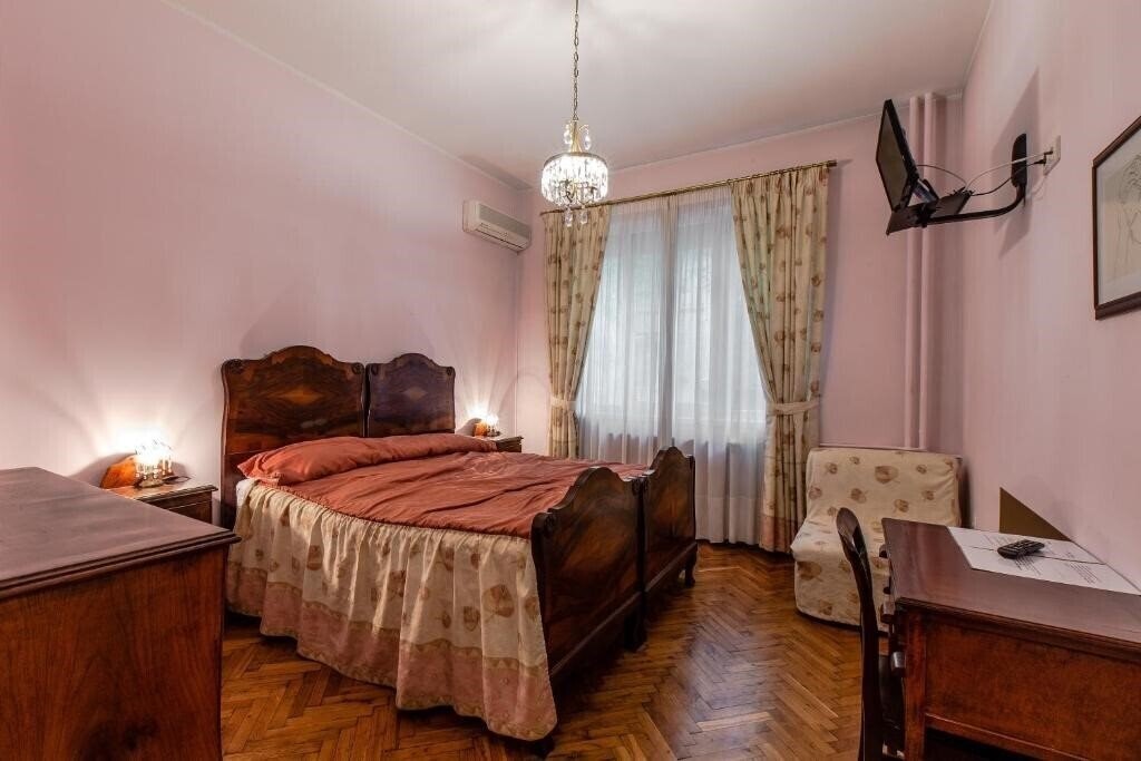 Готель Casa Ferrari 3*