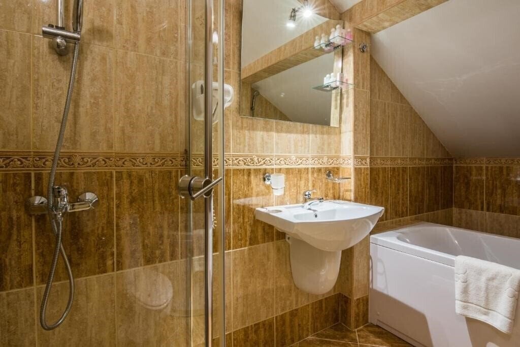 Фотографія Hotel Aris 3*