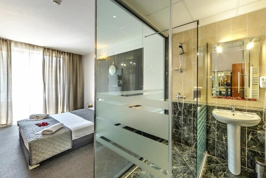 Фото Hotel Vitosha Tulip 3*