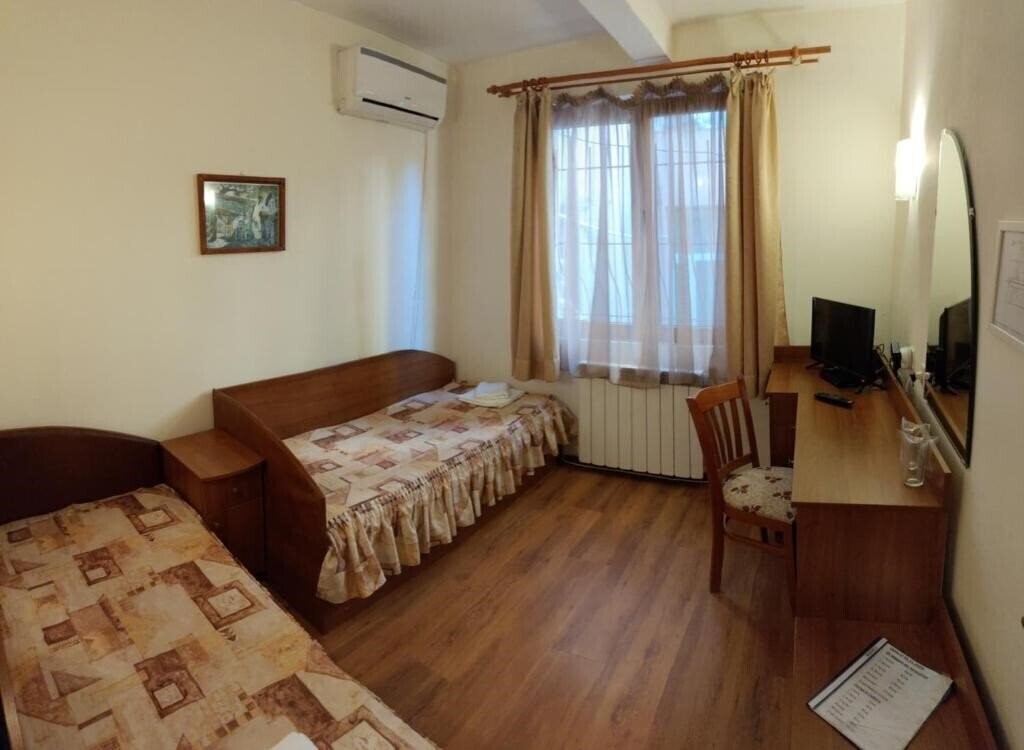 Фото Medic Hotel 2*