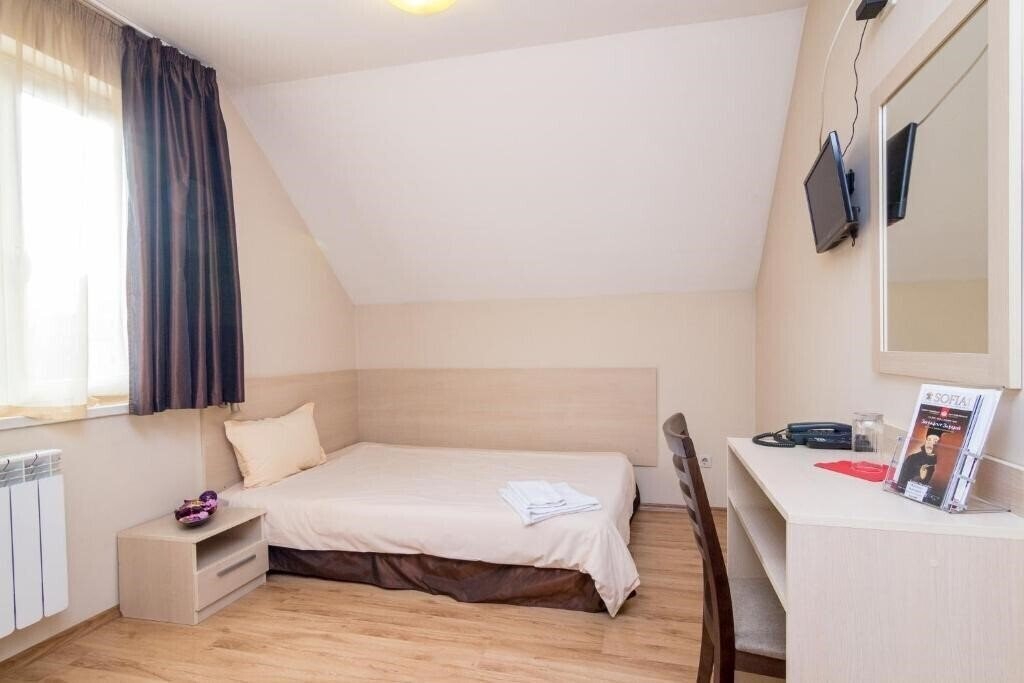 Фотографія Madrid Hotel 4*
