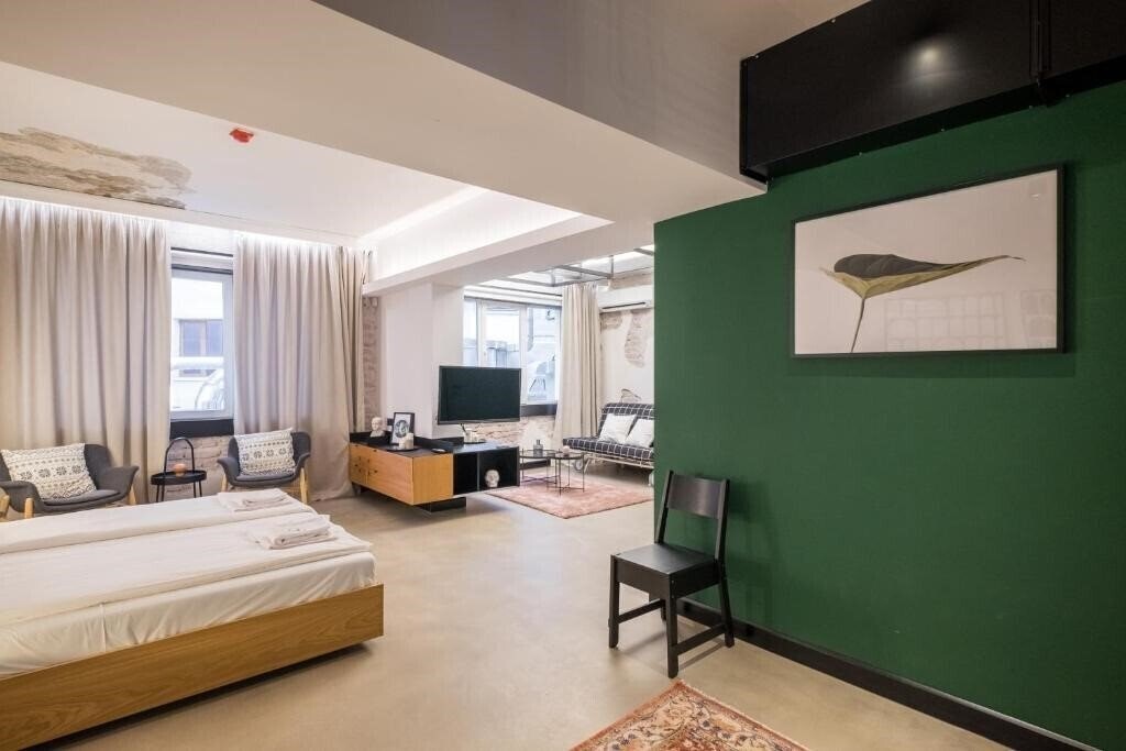 Картинка R34 Boutique Hotel 3*