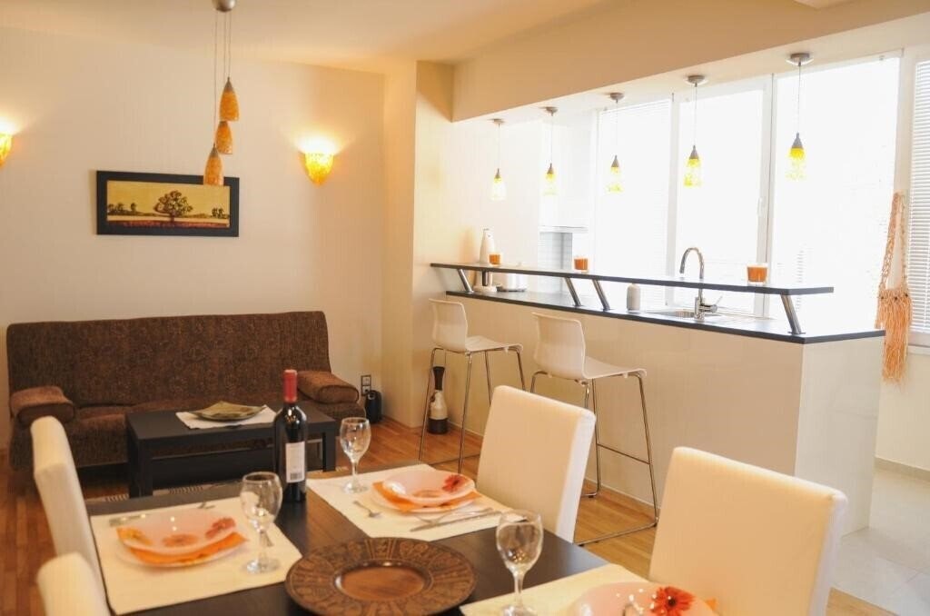 Готель Derelli Elegance Apartment 3*