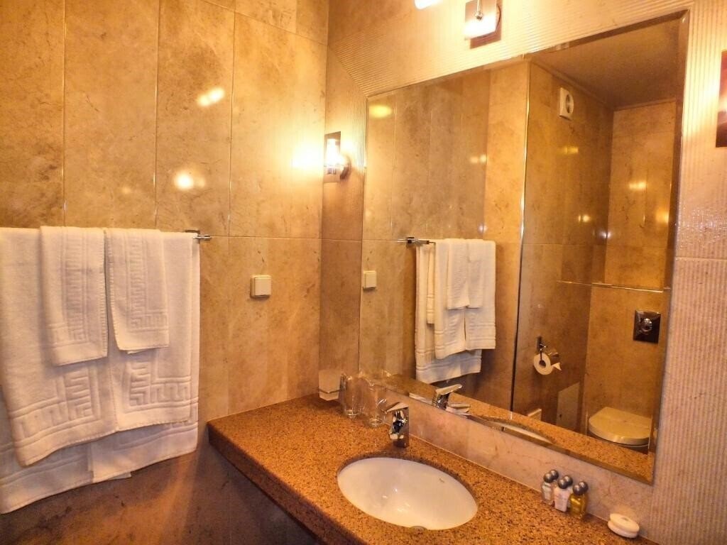 Фото Dragalevtsi Spa Hotel 3*