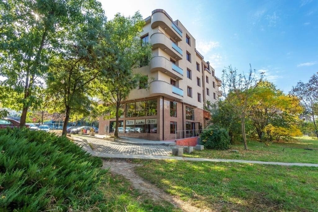 Отель Cityhome Aparthotel 3*