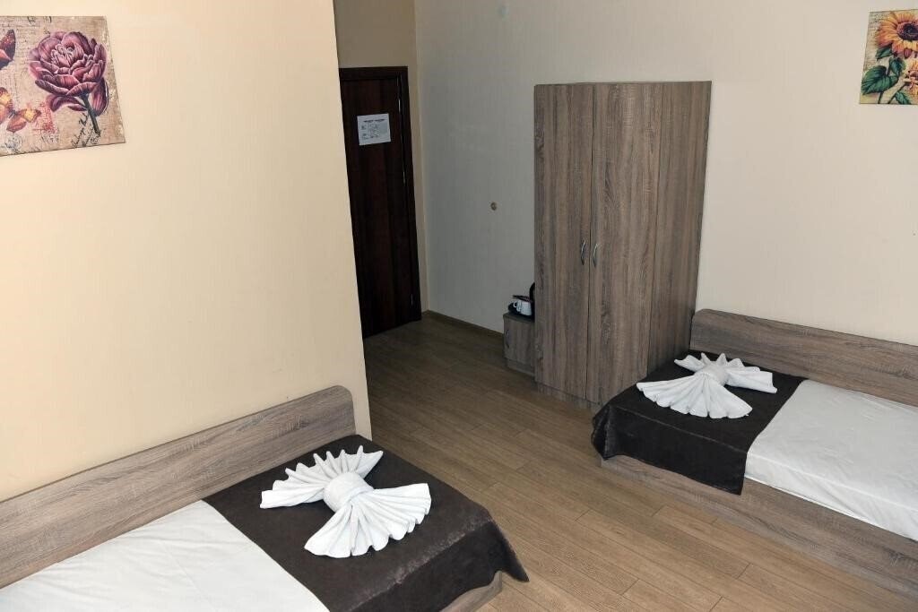 Картинка Twain Apart&Rooms 3*