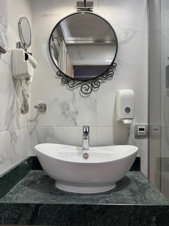 Картинка Avenue Hotel Sofia 4*