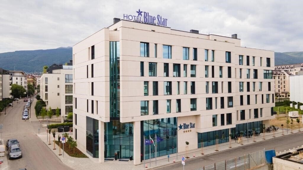 Готель Blue Star Luxury Hotel 3*