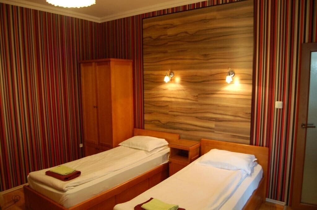 Фото Kniaz Boris Hotel 2*