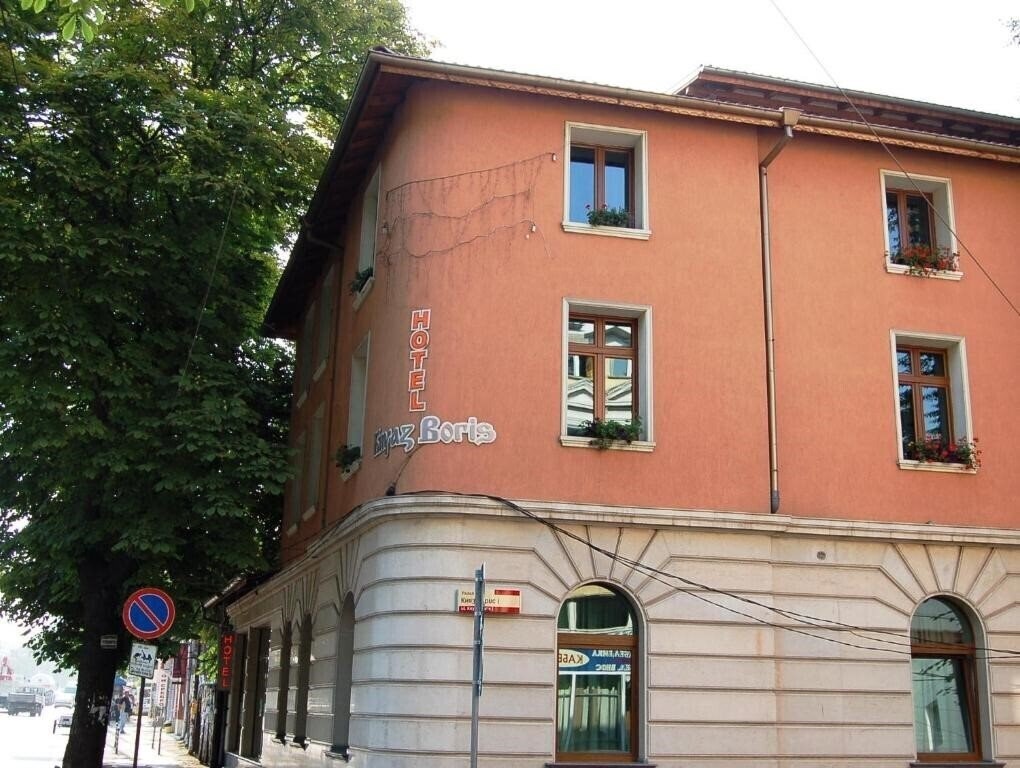Готель Kniaz Boris Hotel 2*