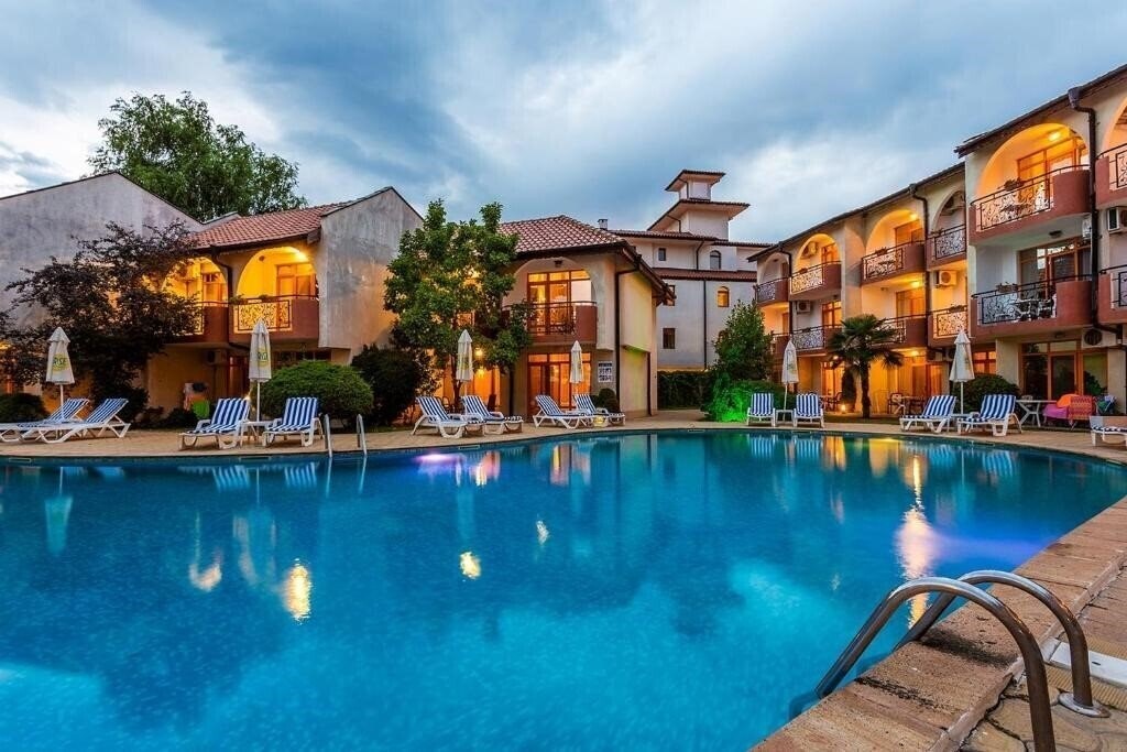 Фотографія Sunrise Complex (ex. Selena 2) 3*