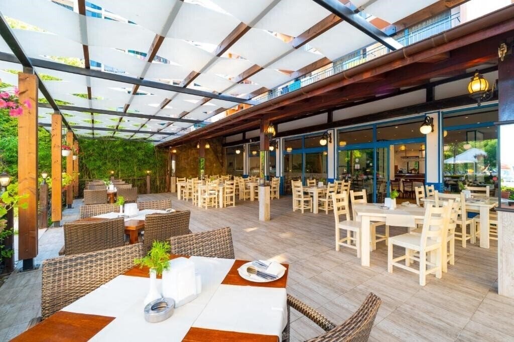 Зображення MPM Hotel Condor 4*