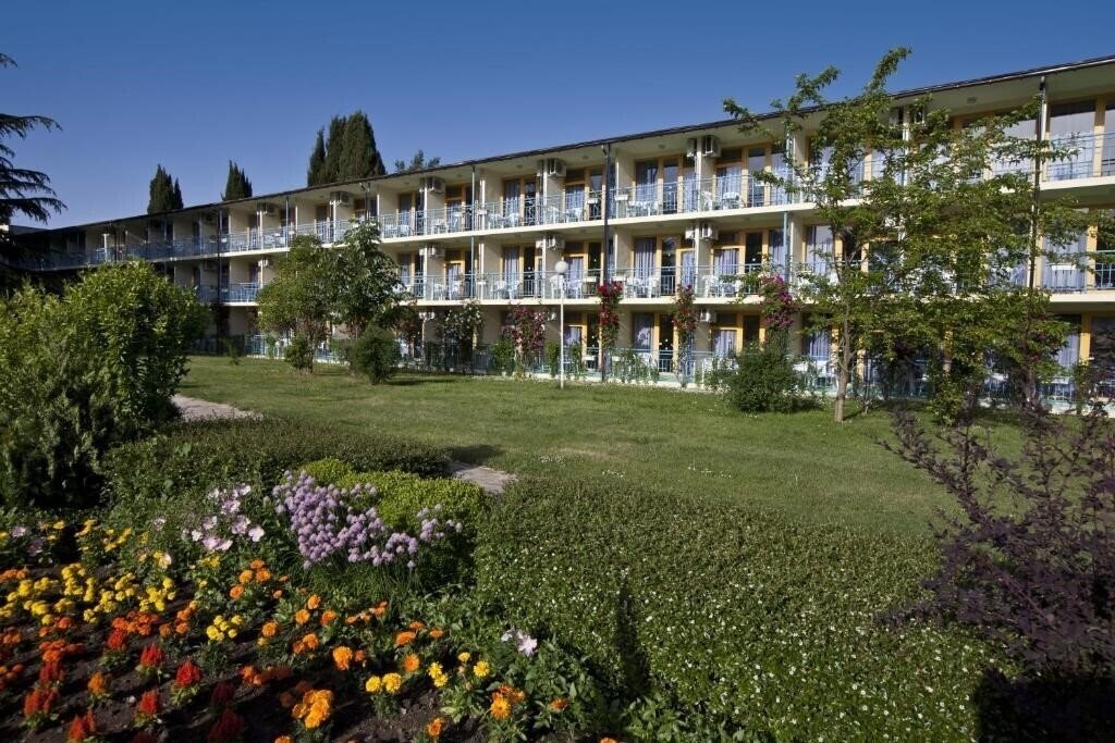 Отель Park Hotel Continental 3*