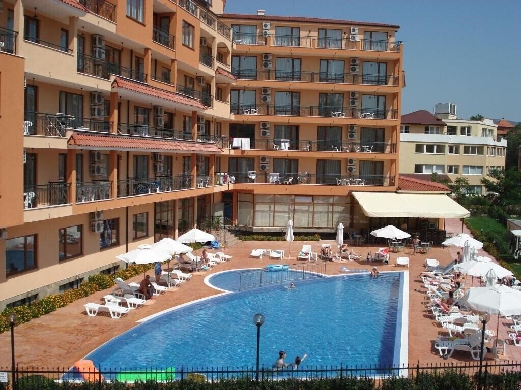 Фотография Apart Hotel Happy 3*