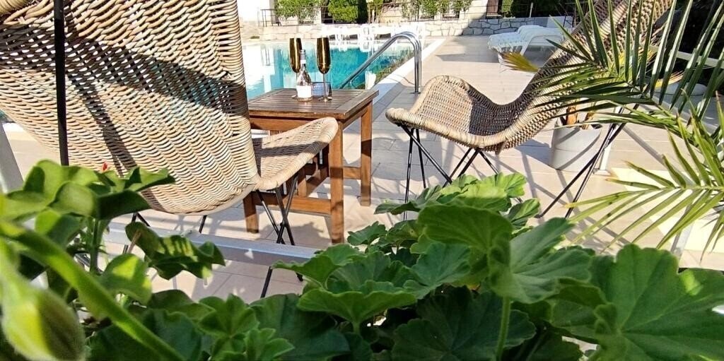 Фото New Line Village 3*