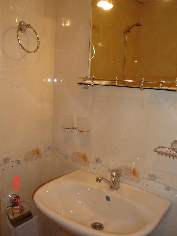 Картинка Harmony Suite 1 2*