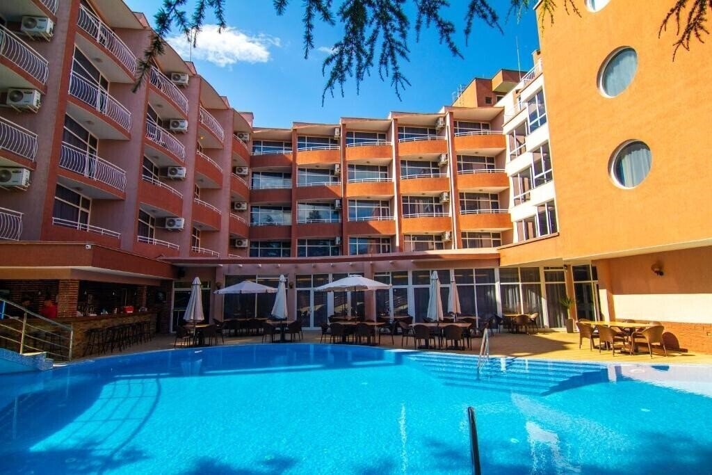 Фотографія Opal 3*