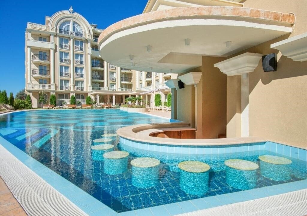 Фотографія Renaissance Hotel 4*